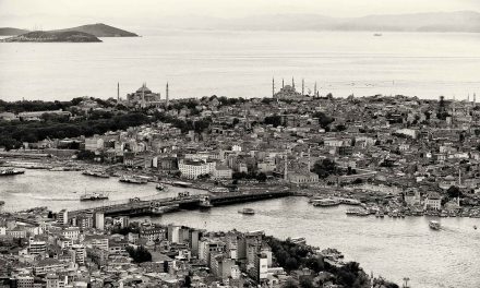 İstanbullu Elefteria – 2. BASKI ÇIKTI