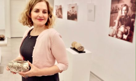Sanatçı, eserine son rötuşu yaptığında, artık o eser seyirciye ait olur